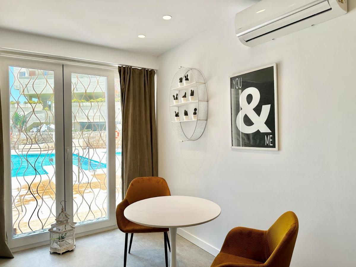 Loft 18 Beachfront Marbella Center Exterior photo