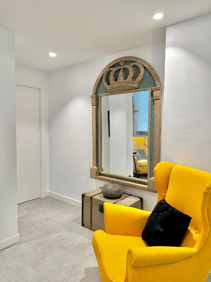 Loft 18 Beachfront Marbella Center Exterior photo